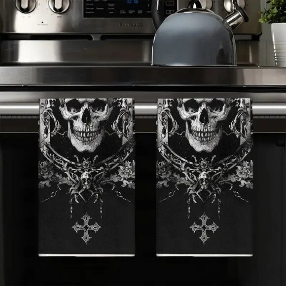 Set of 2 Halloween Skull Hand Towels Kitchen Dish Cloths Gothic Goth Horror NWOT - Picture 1 of 5